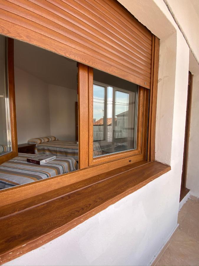 Amplio Apartamento En El Centro De 오그로브 외부 사진