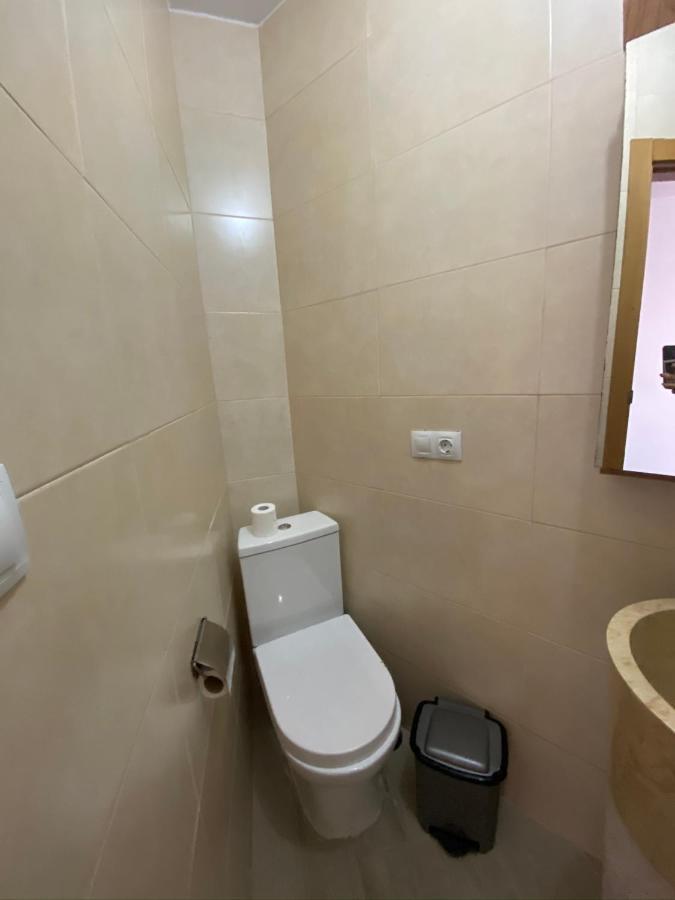 Amplio Apartamento En El Centro De 오그로브 외부 사진